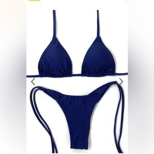 BERRY CHEEKY TRIANGLE TOP // BERRY CHEEKY BOTTOM - SAPPHIRE (SET)